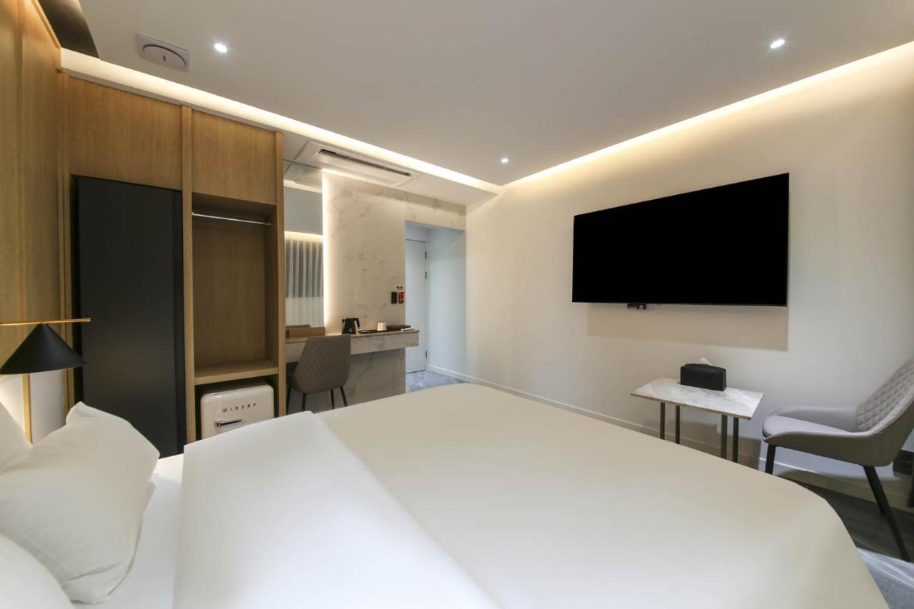 Brown Dot Hotel Pyeonghwa Plaza Mokpo Ngoại thất bức ảnh