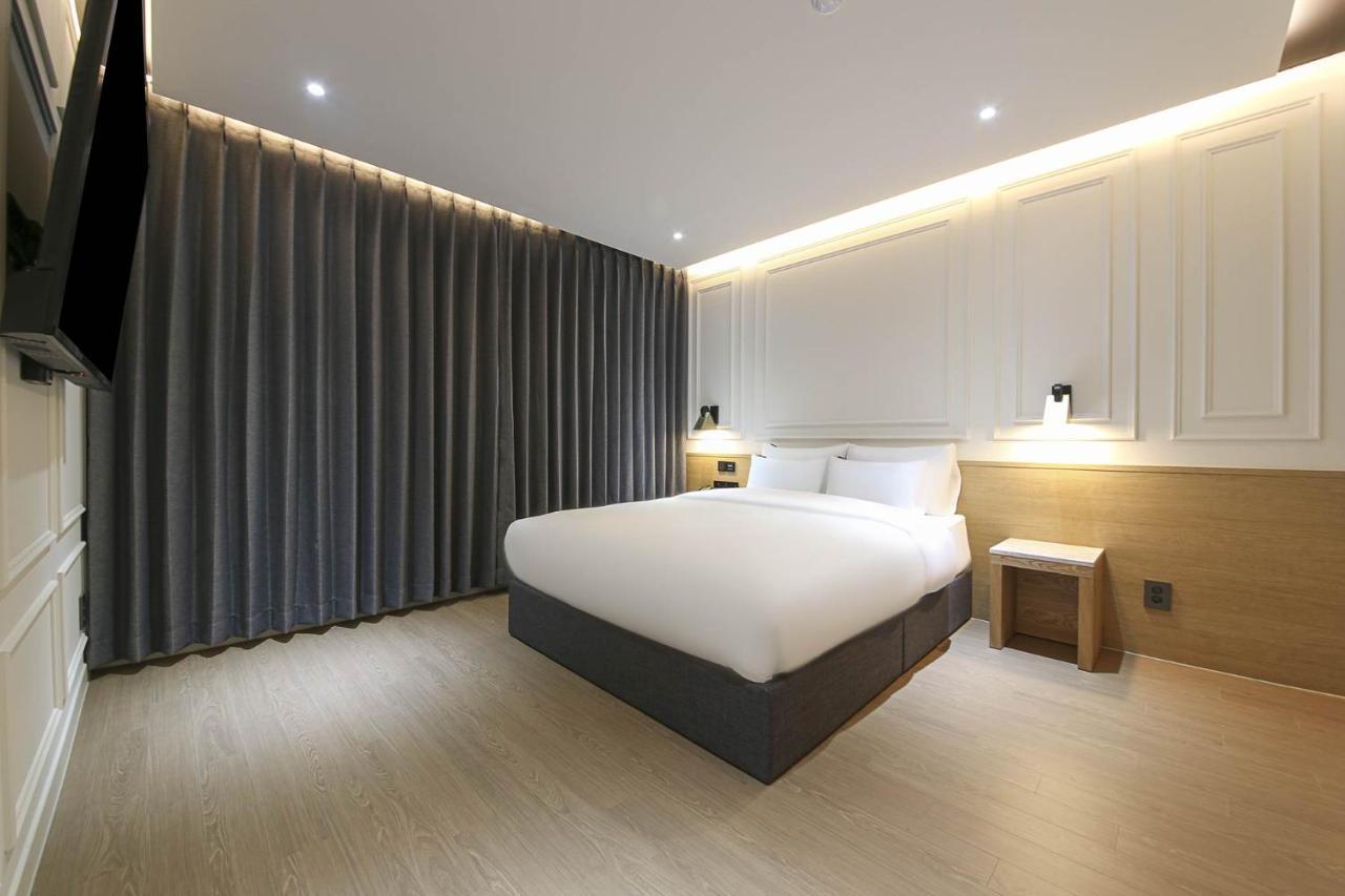 Brown Dot Hotel Pyeonghwa Plaza Mokpo Ngoại thất bức ảnh