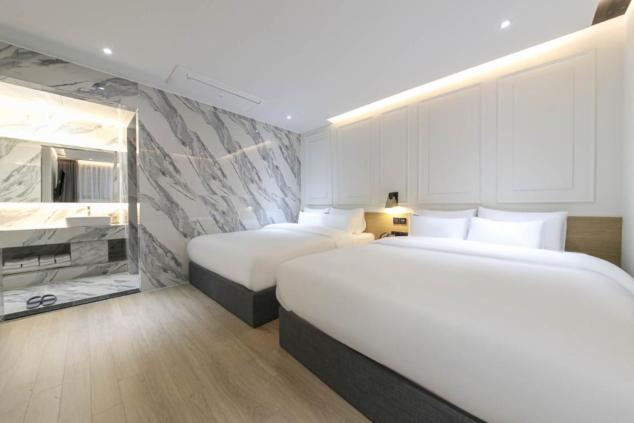 Brown Dot Hotel Pyeonghwa Plaza Mokpo Ngoại thất bức ảnh