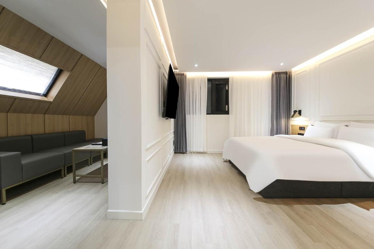 Brown Dot Hotel Pyeonghwa Plaza Mokpo Ngoại thất bức ảnh
